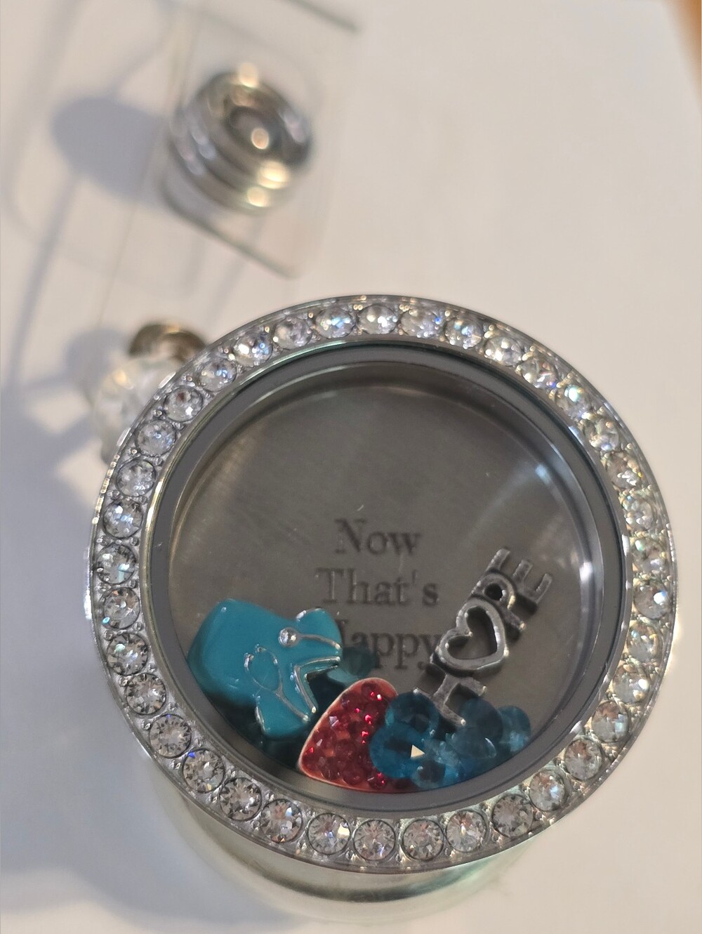 Origami Owl LK9065 Crystal Retractable Badge Reel Nurse Medical Charm